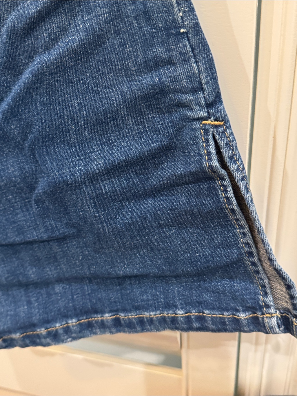 Bdg Split Hem Low Rise Flare Jeans — image 4 of 8